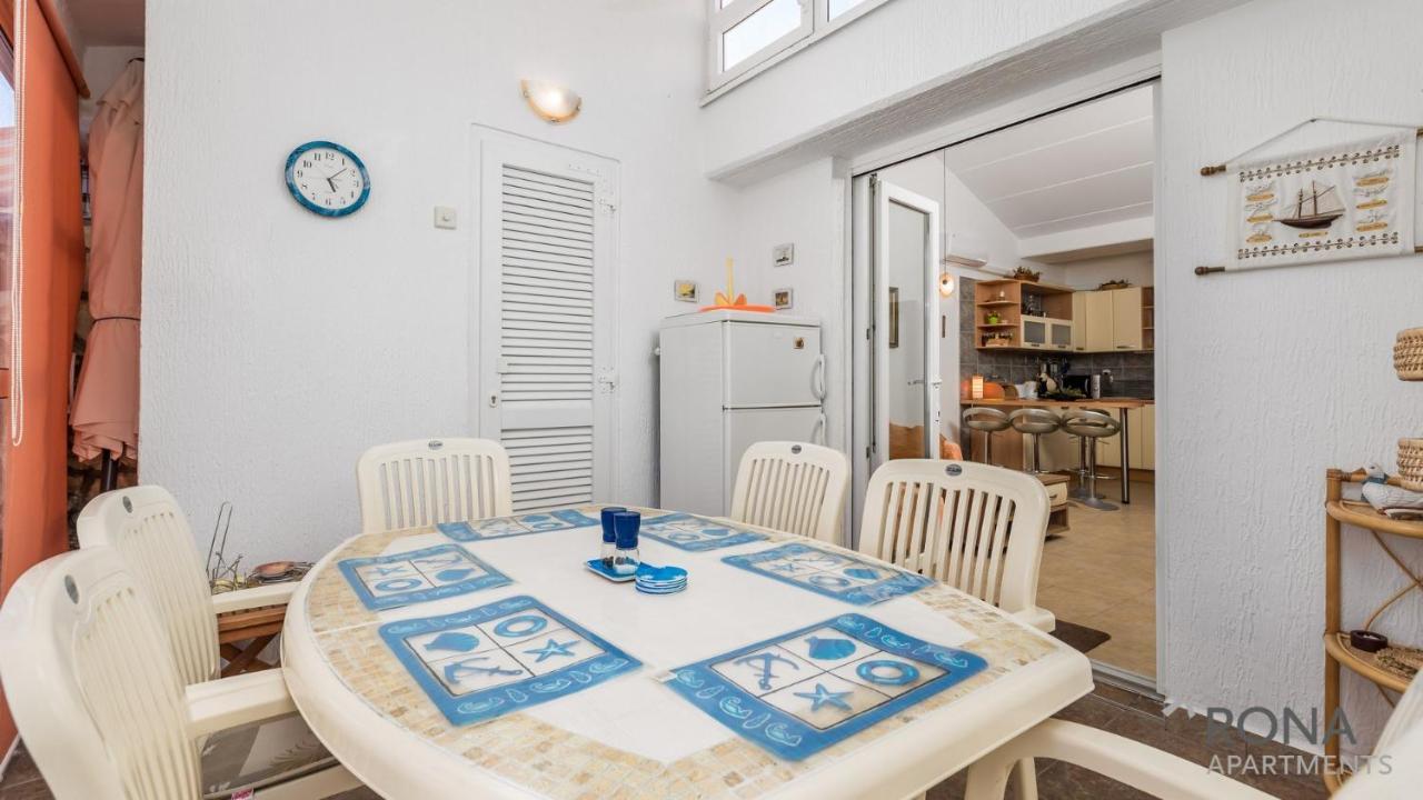 Rona Apartment Aurora Novalja Exteriér fotografie